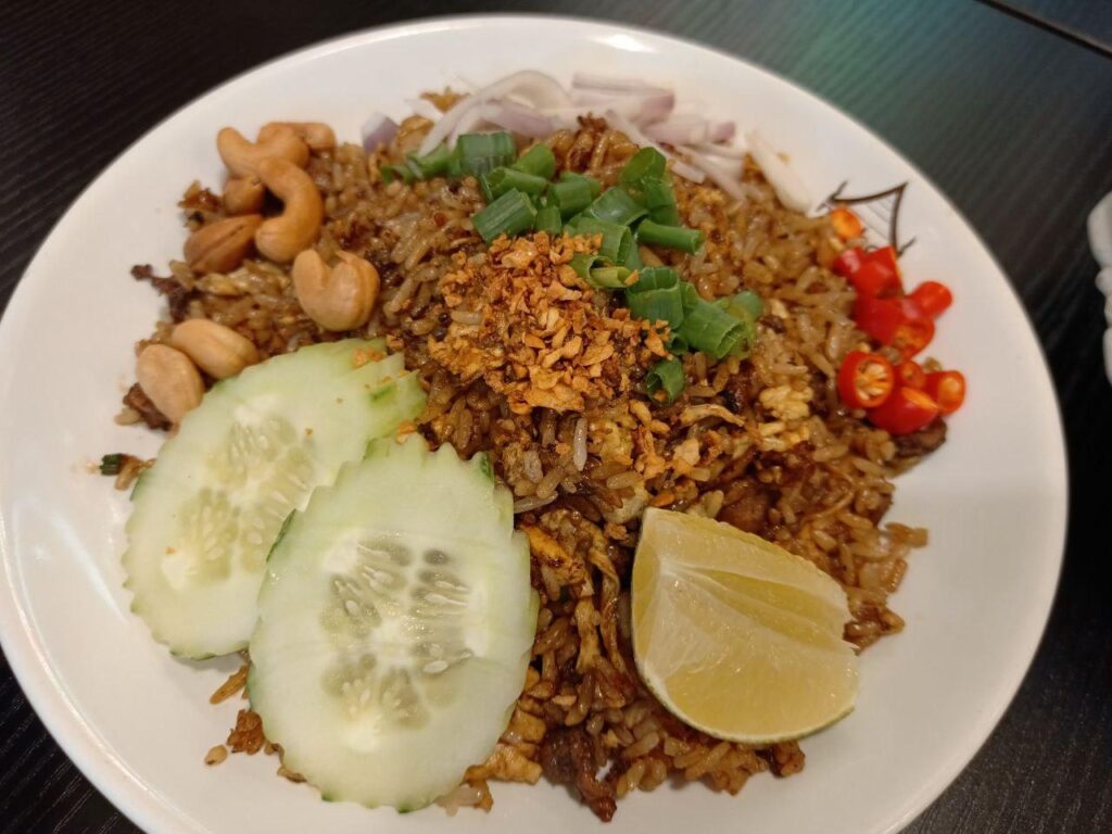nakhon kitchen olive fried rice